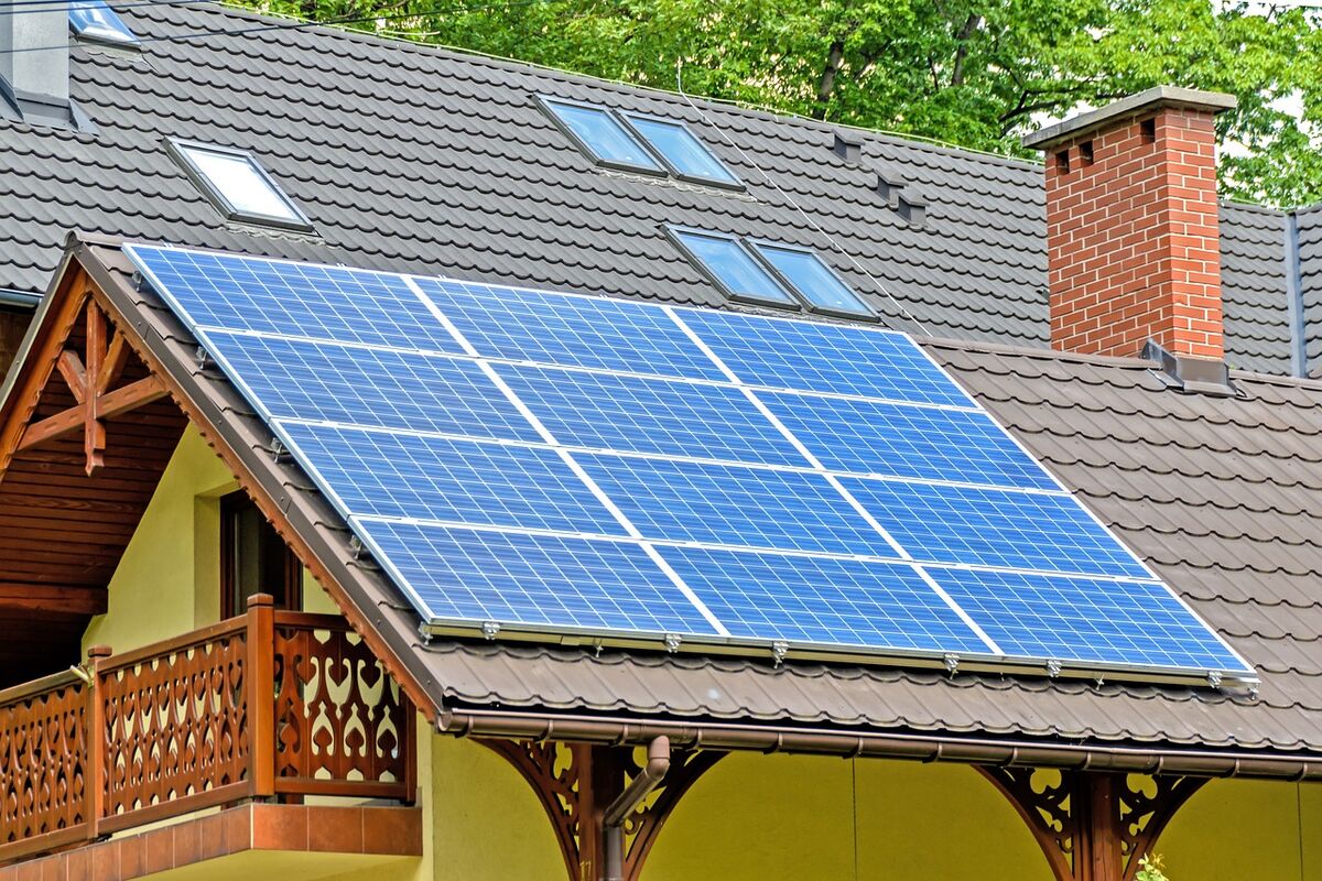 Technologies panneaux solaires 2026 : bifacial et HJT